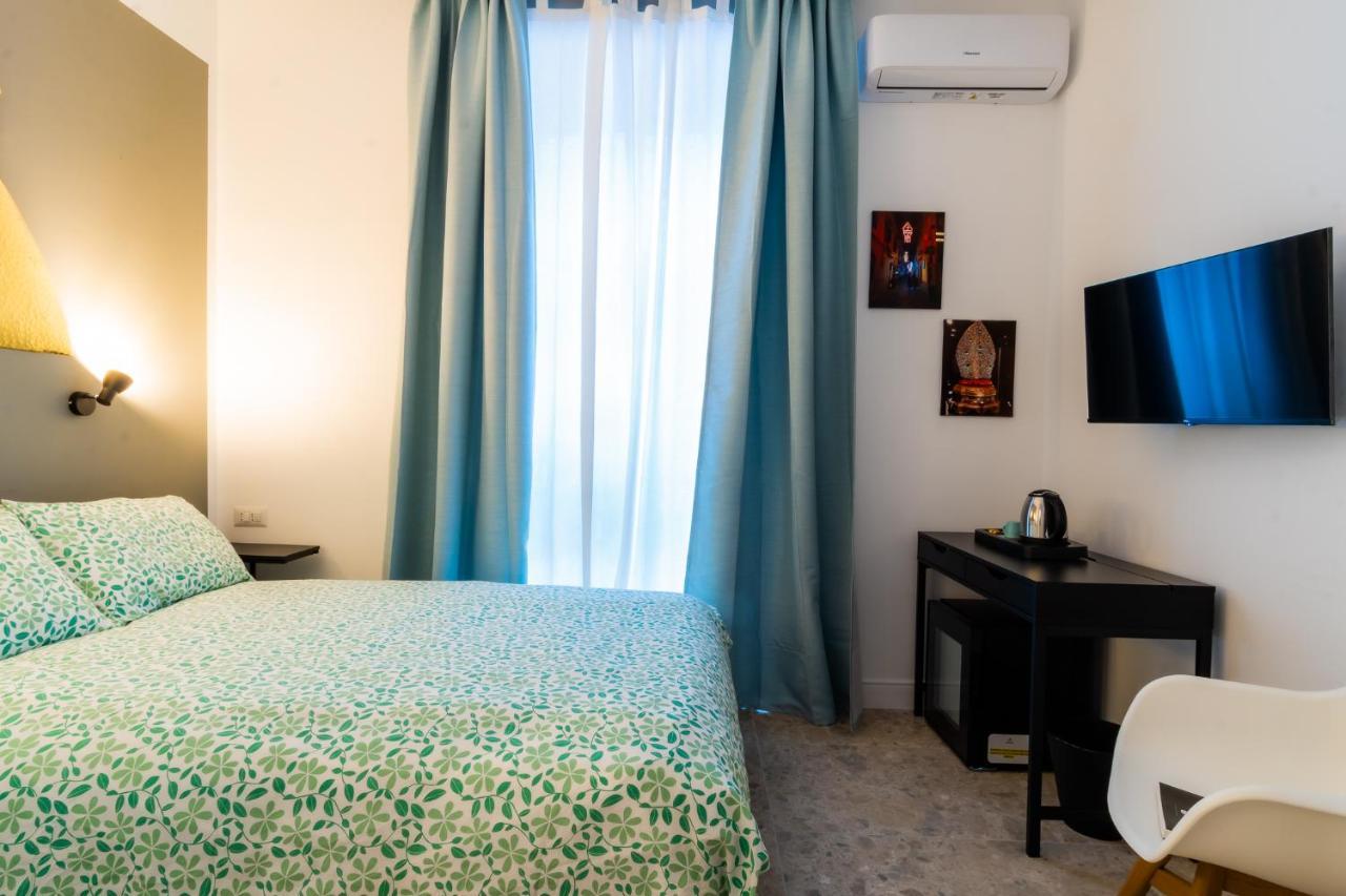Bed and Breakfast Naos Neapol Zewnętrze zdjęcie